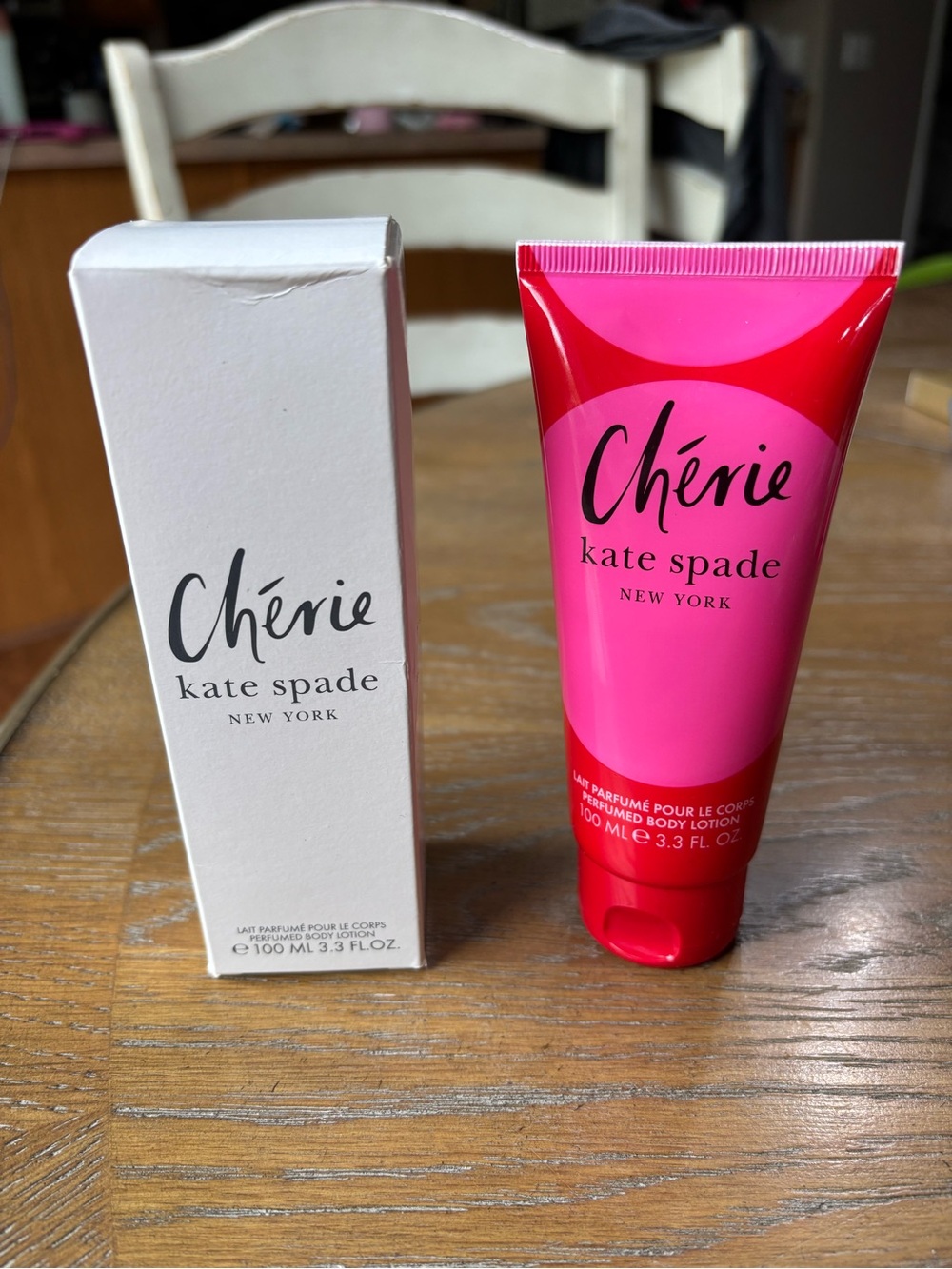 kate spade Chérie Perfumed Body Lotion
